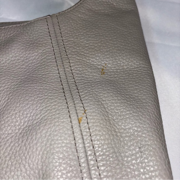 MICHAEL KORS Fulton Large HOBO Shoulder Soft Pebbled Leather Bag - Picture 9 of 13